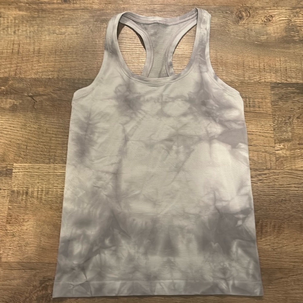 Lulu swiftly tech razor back tank top